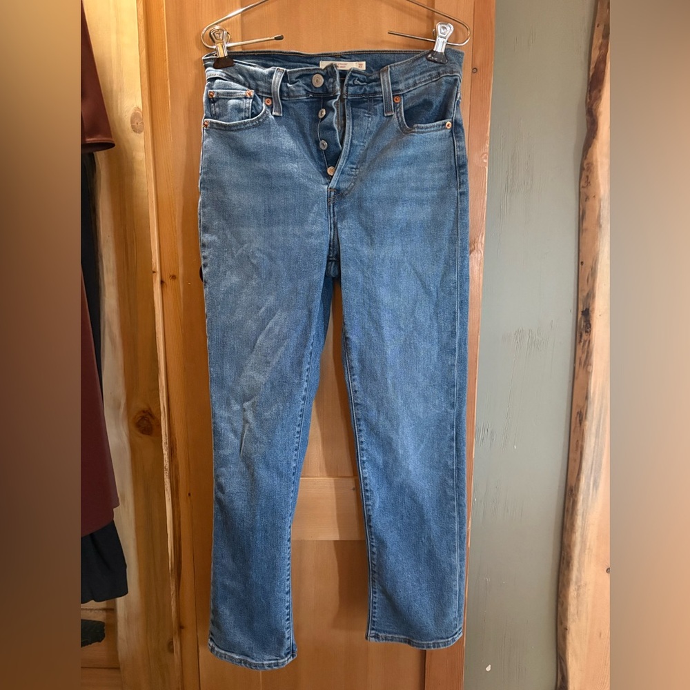 Levis Wedgie Straight Women's Jeans